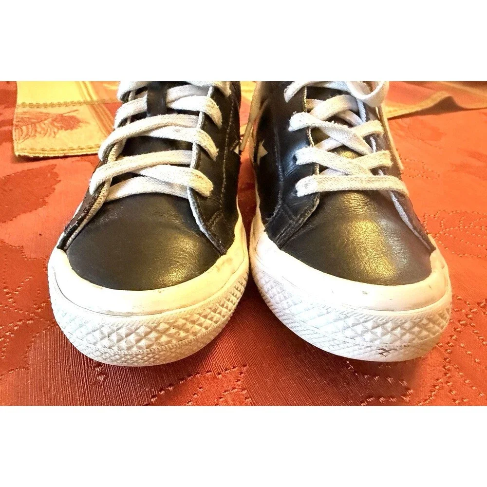 Converse product pair